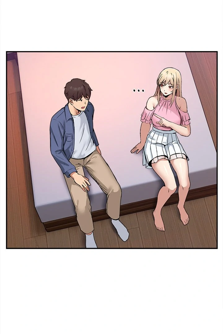 No Men Allowed Chapter 3 - Page 44